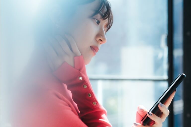 【2026年7月最新】LINE占いのウラスピ評判｜収入・待機時間・アフターの声