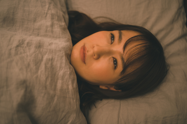 眠れない女性