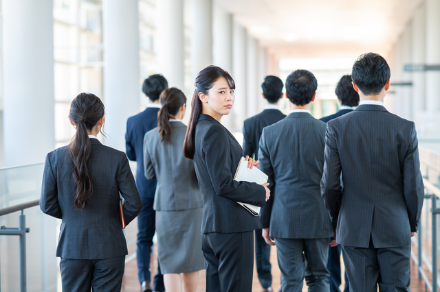 職場の人間関係
