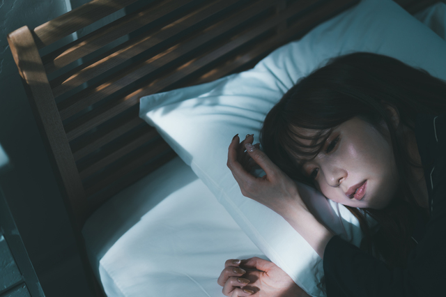 眠れない女性