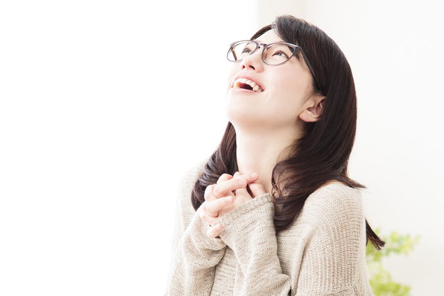ほっとする女性