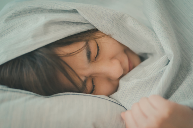 幽霊が怖いから眠れない