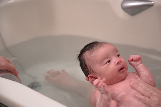 赤ちゃんの入浴