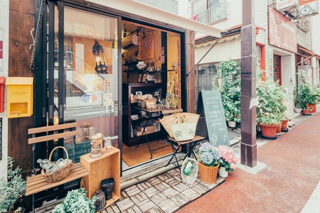 Cafe de la Poste 三軒茶屋