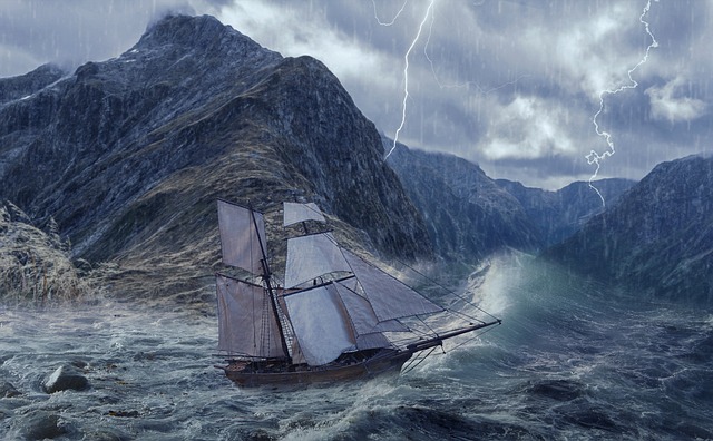 嵐と船