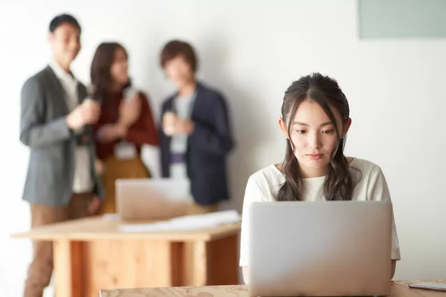 おとなしい人とは 特徴 心理 嫌われやすいは本当 恋愛傾向など徹底解剖