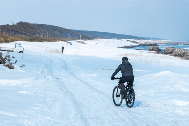 雪道と自転車