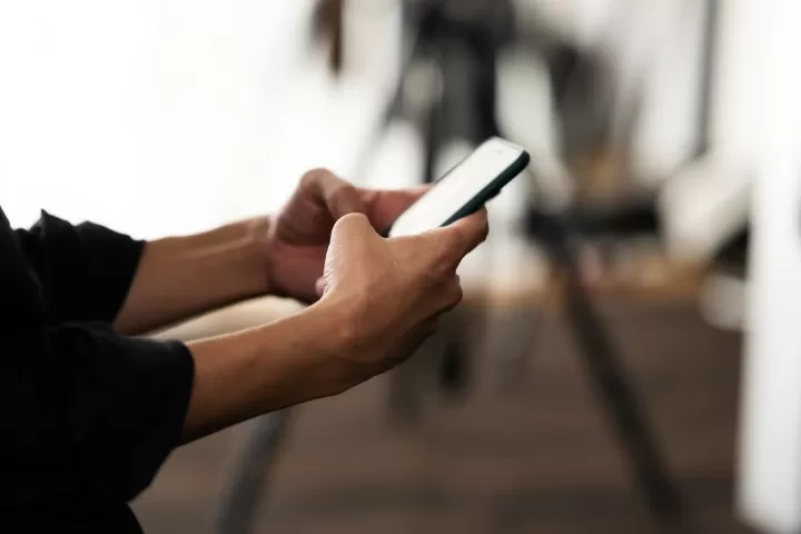 彼女と喧嘩したときの仲直りの方法 Line例文付き