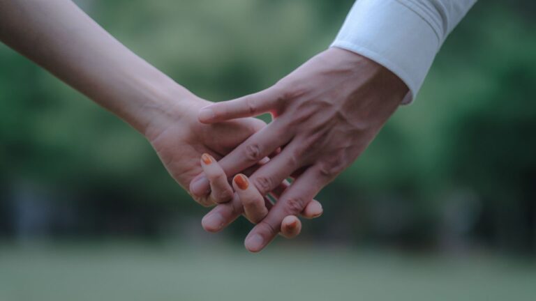 好きな気持ちを抑える既婚者男性の深層心理