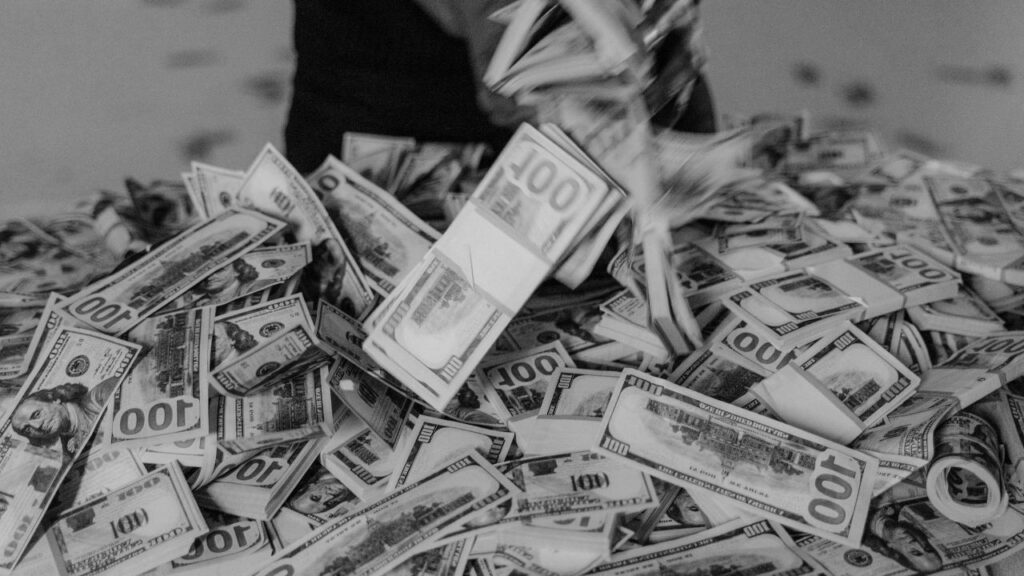 お金が減るのが怖いスピリチュアル意味