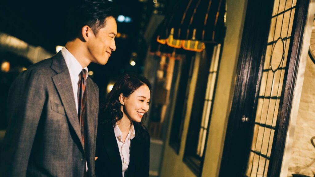 既婚者なのに誘ってくる男
