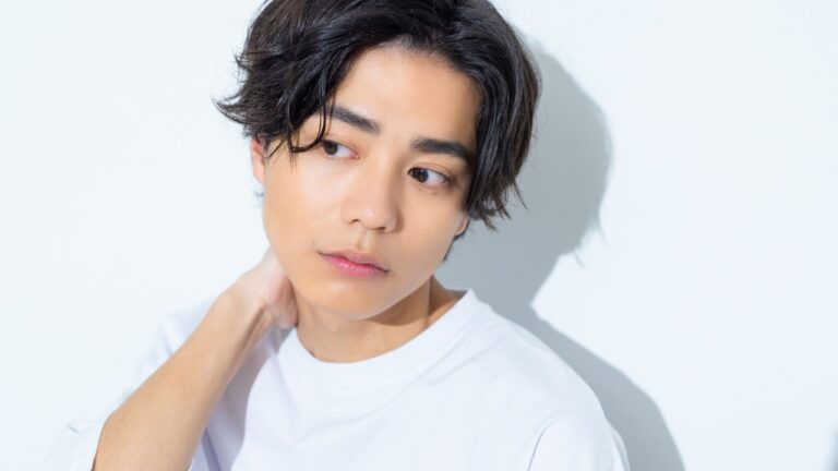 B型男子が本気で惚れたら？そのサインと恋愛スタイル