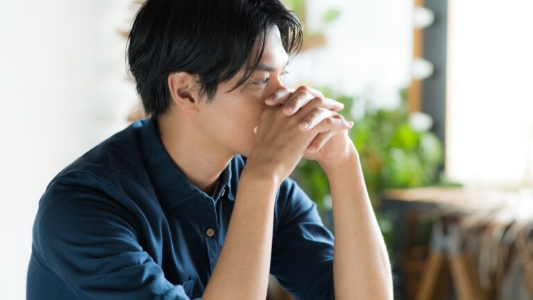 自分に好意があるとわかったら?【既婚男性の心理・行動解説】