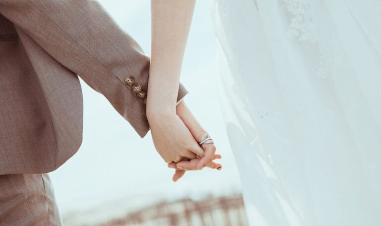 略奪婚で幸せになった人はいない?体験談!