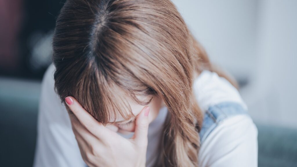 不倫が辛い…!心が壊れそうな時に試したい5つのこと