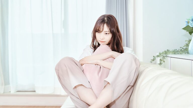 彼氏から連絡ないと冷める……その前にチェックしたいこととは？