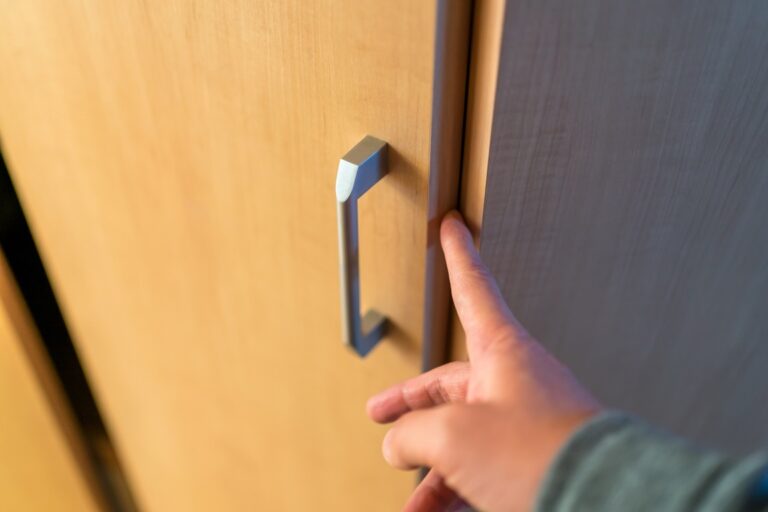 はさマンモスを口コミ!気になる評判やドアの指挟み防止効果は?