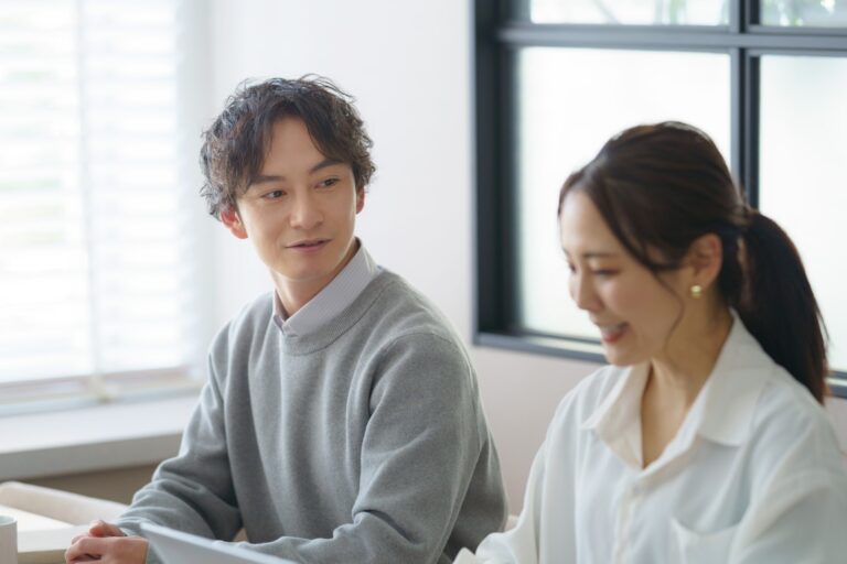 【徹底解説】既婚女性が落ちたサイン19選!態度・行動・会話の変化に注目!