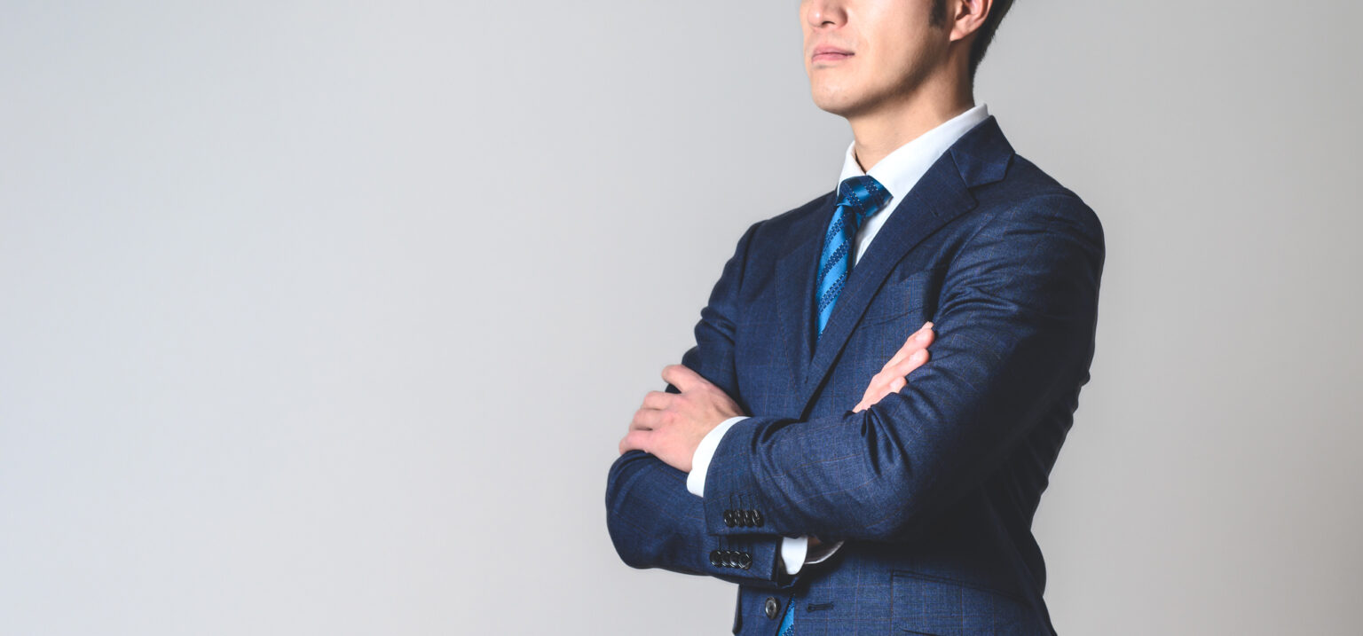 過去の栄光にすがる人の心理とは？