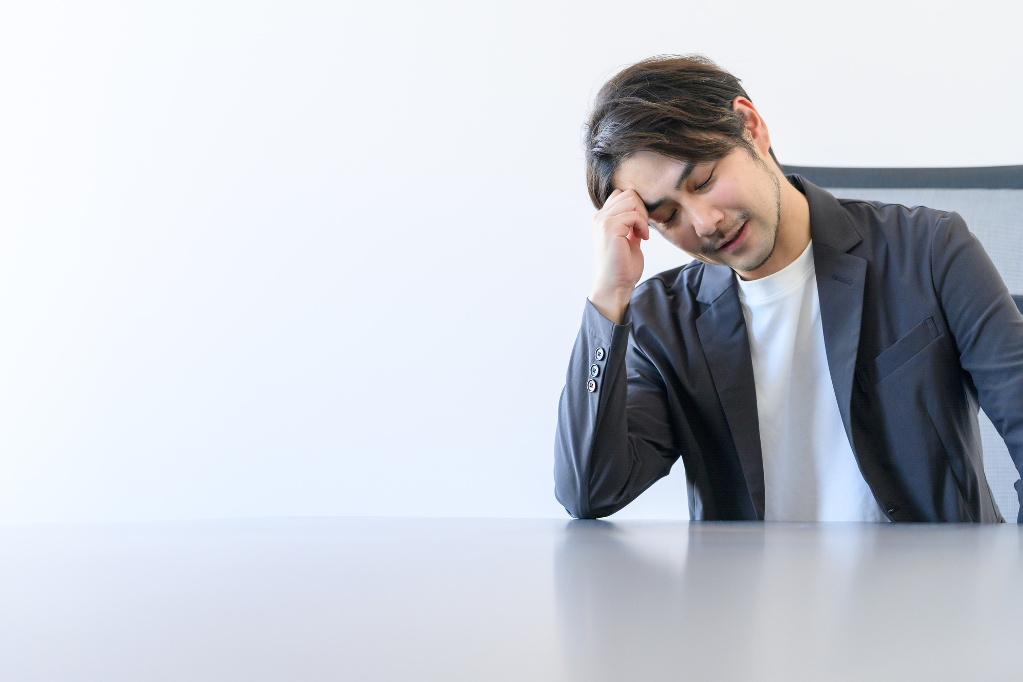 過去の栄光にすがる人の心理とは？