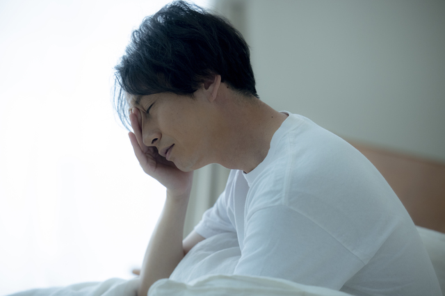 寝不足　眠い　寝起き