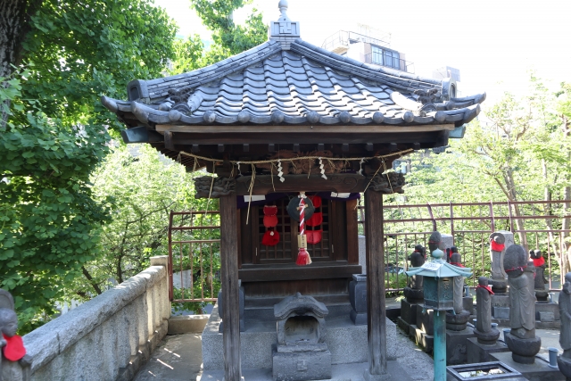 待乳山聖天 歓喜地蔵尊