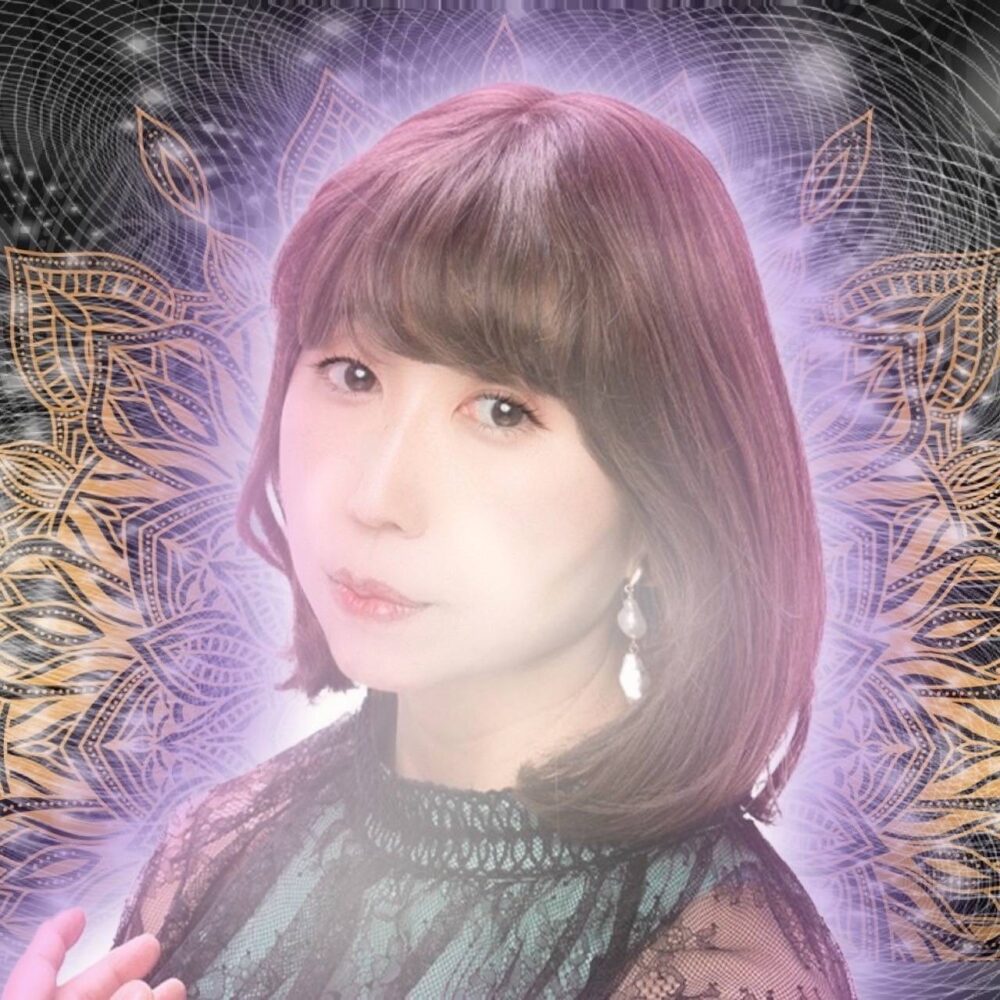 愛宕麗玉（あたご れいぎょく）先生