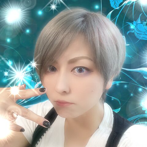 憑依師海晶（あいら）先生